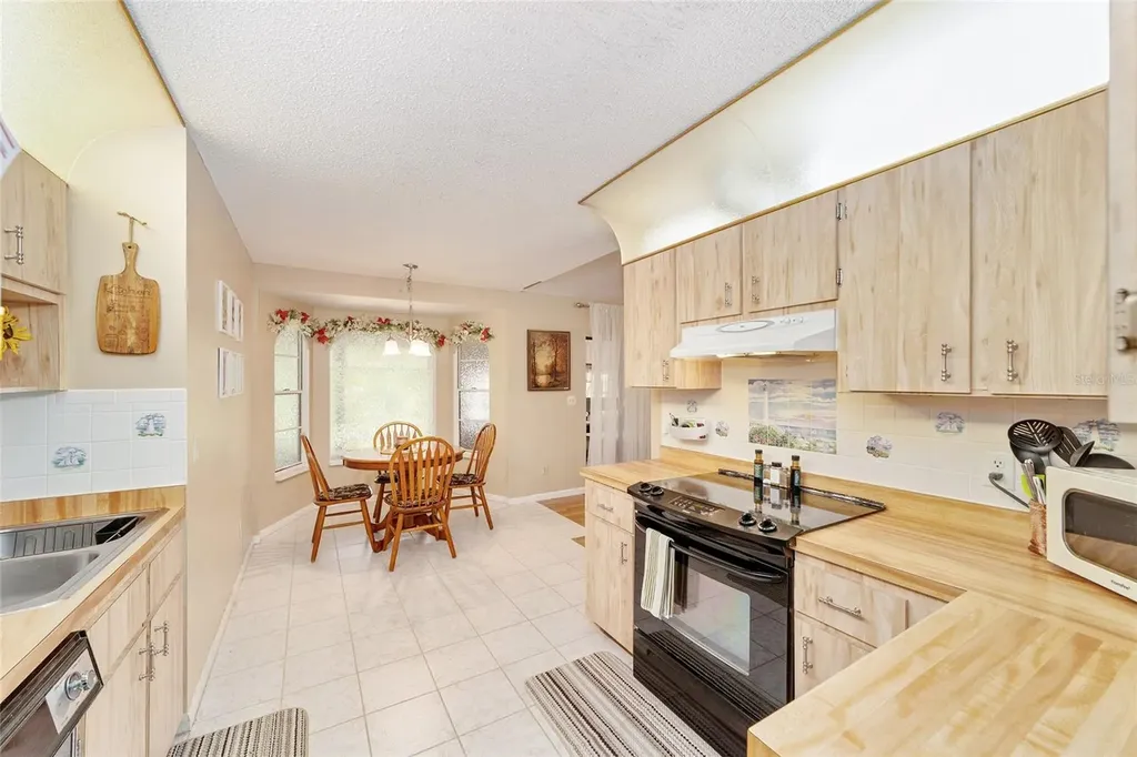 21090 SW Peach Blossom Street Dunnellon FL 34431