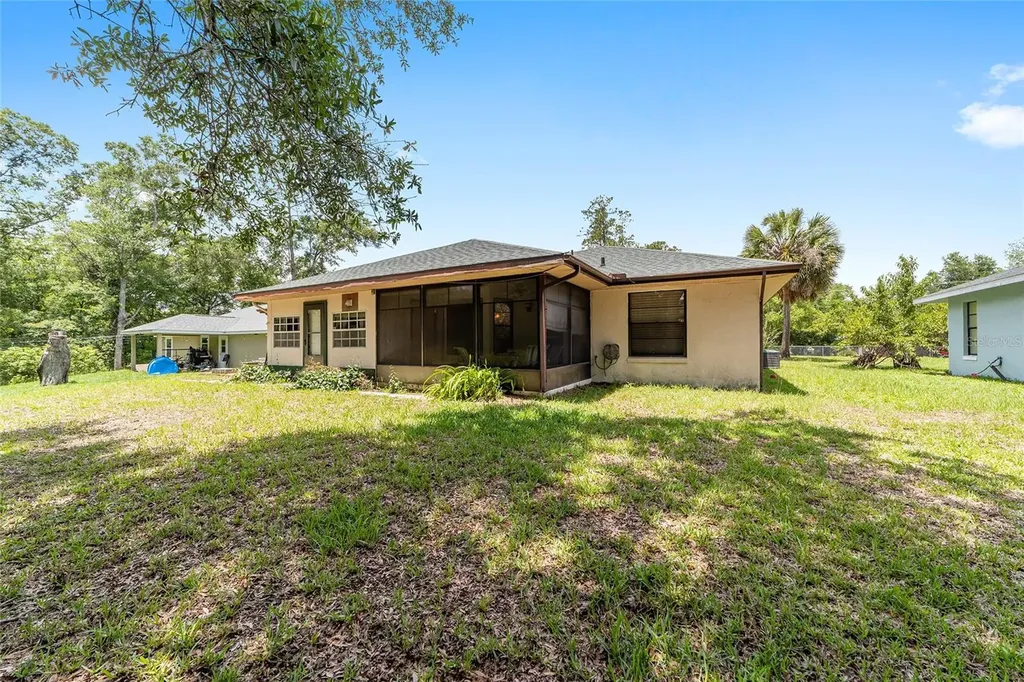 21090 SW Peach Blossom Street Dunnellon FL 34431