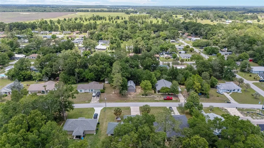 21090 SW Peach Blossom Street Dunnellon FL 34431