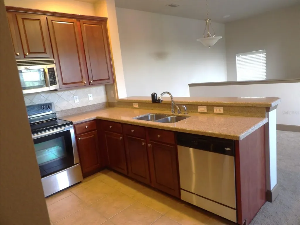 8098 Moonstone Drive Sarasota FL 34233