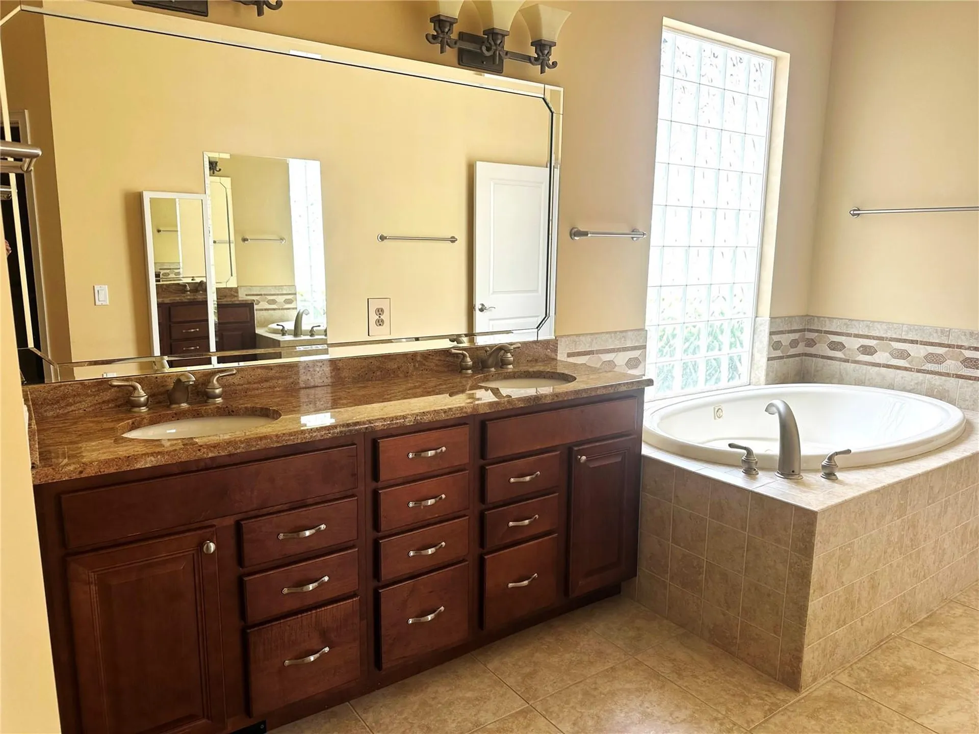 5094 NW 58th Street Gainesville FL 32653