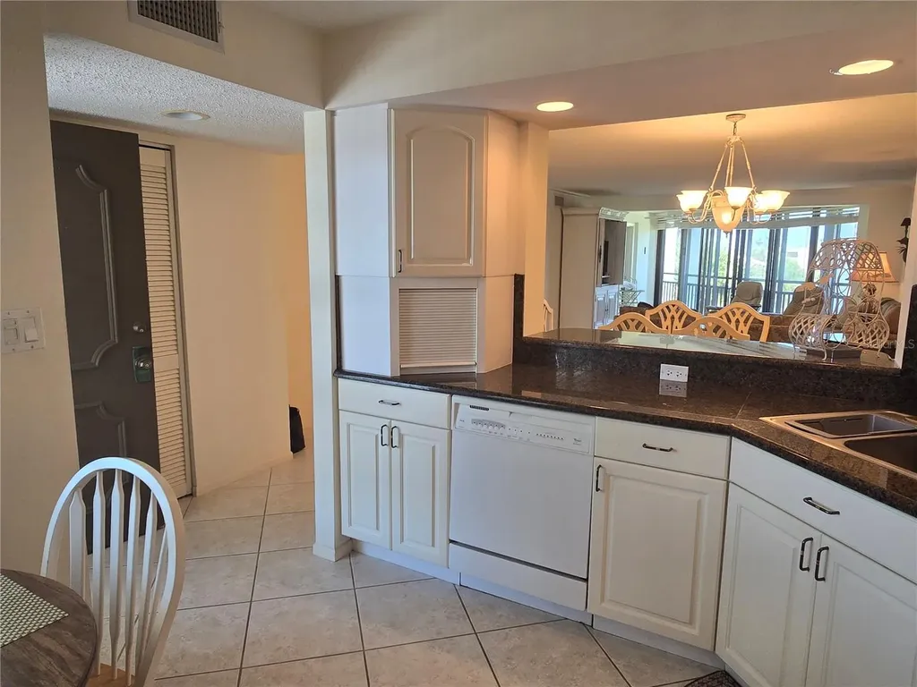 450 Gulf Of Mexico Drive Longboat Key FL 34228