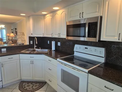 450 Gulf Of Mexico Drive Longboat Key FL 34228