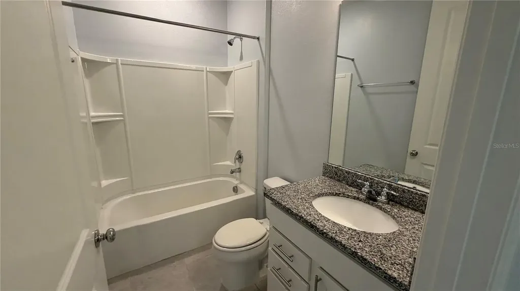 2286 Nuthatch Street St Cloud FL 34771