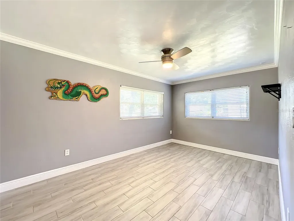1006 E 11th Avenue Mount Dora FL 32757