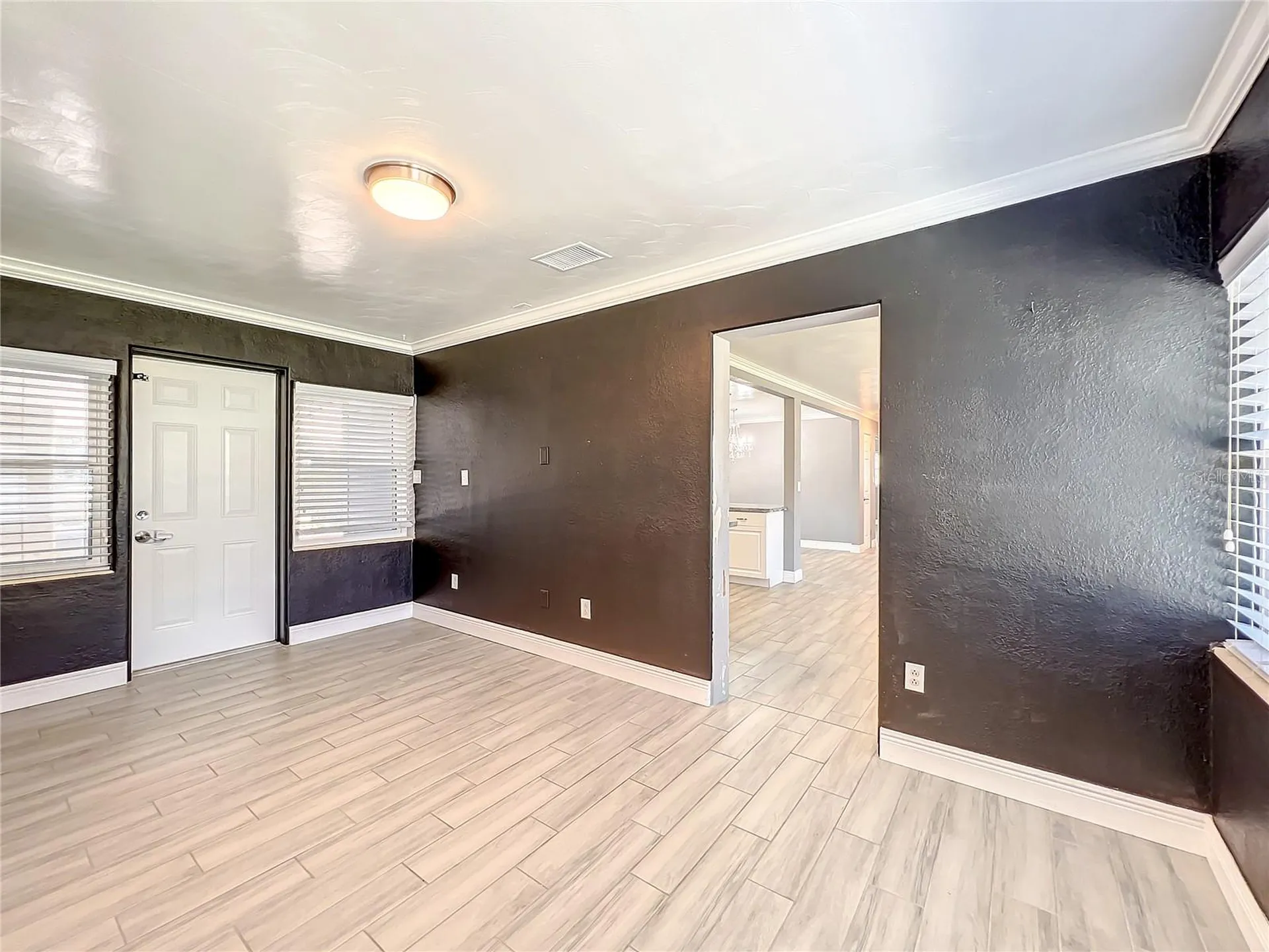 1006 E 11th Avenue Mount Dora FL 32757