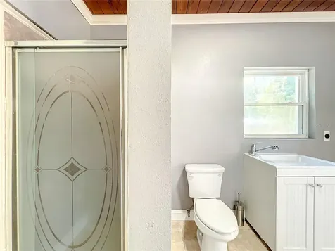 1006 E 11th Avenue Mount Dora FL 32757