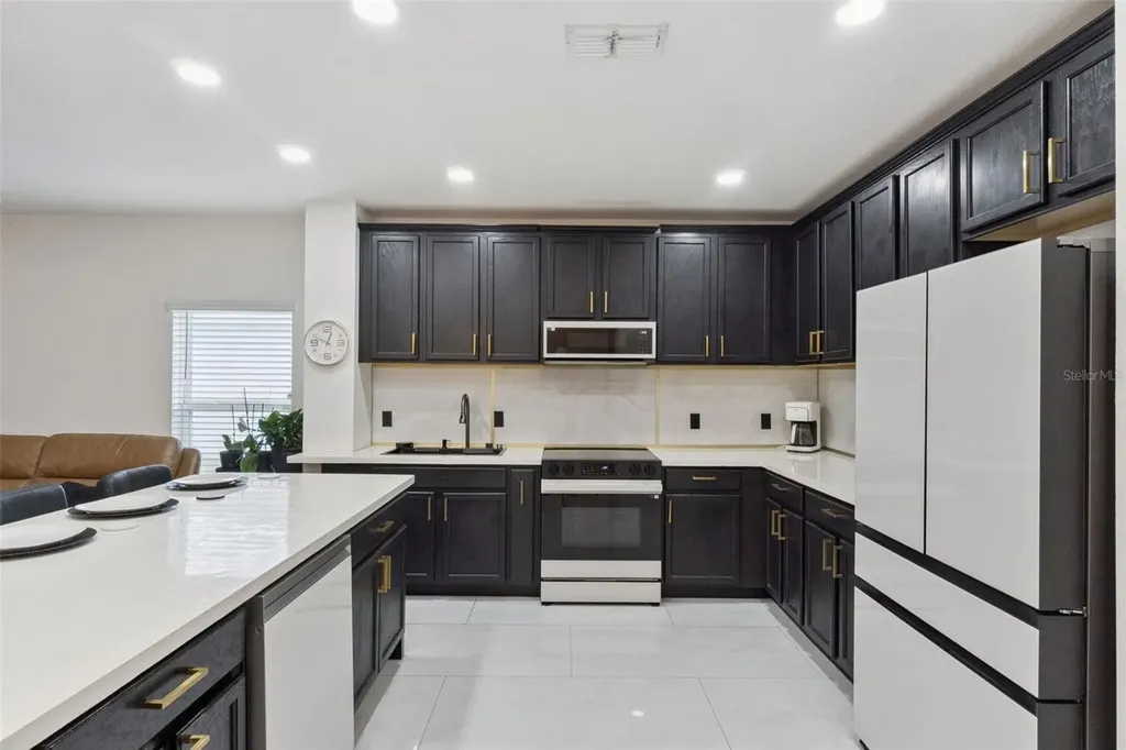2581 Wadeview Loop St Cloud FL 34769