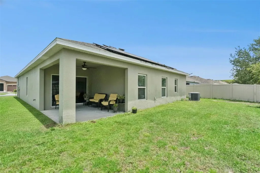 2581 Wadeview Loop St Cloud FL 34769