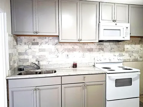 3947 Mohr Avenue N St Petersburg FL 33714