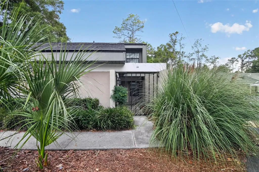 7200 SW 8th Avenue Gainesville FL 32607