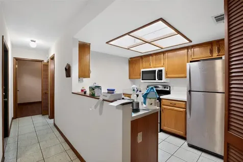 7200 SW 8th Avenue Gainesville FL 32607