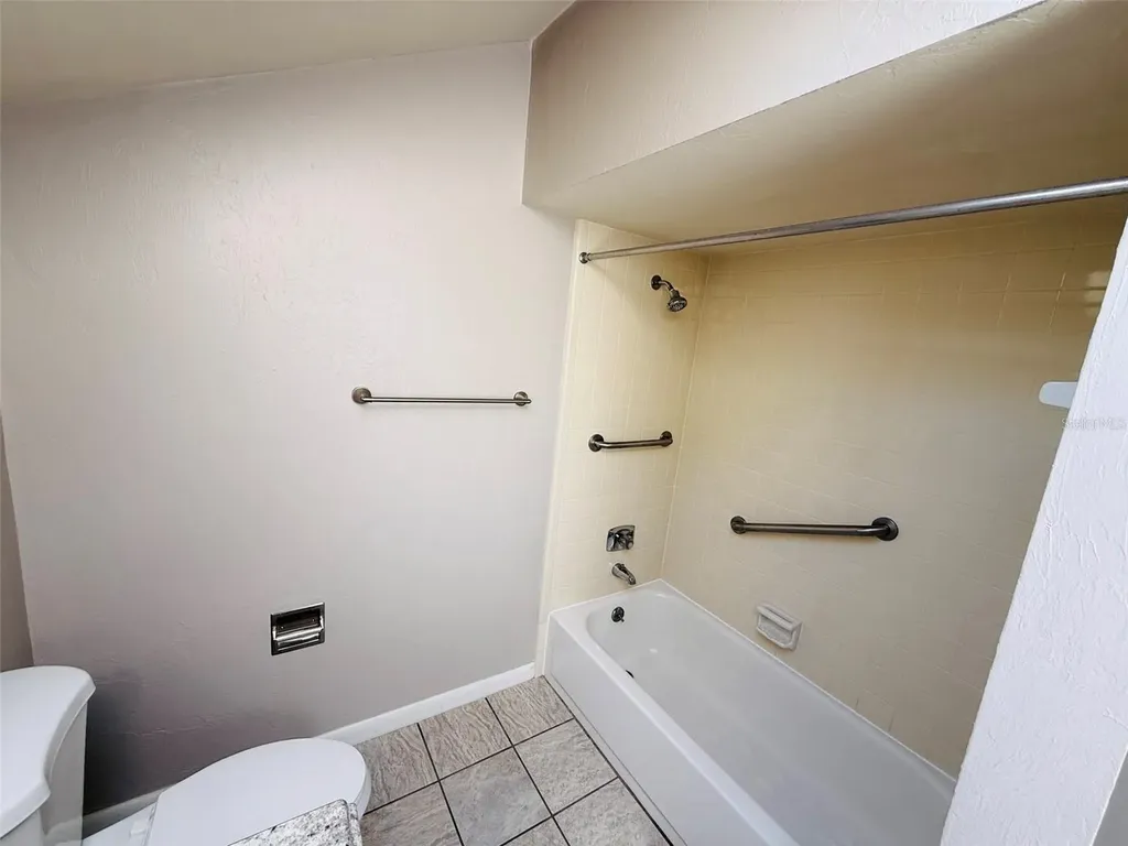 1629 NW 19th Circle Gainesville FL 32605