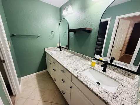 1629 NW 19th Circle Gainesville FL 32605