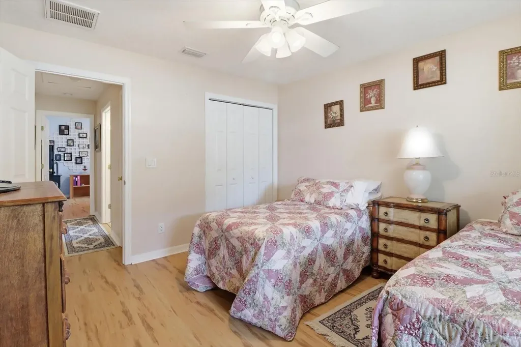 5940 W Pine Circle Crystal River FL 34429