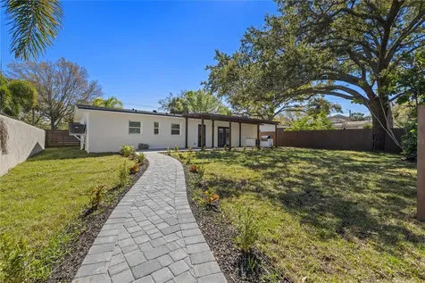 2117 S West Shore Boulevard Tampa FL 33629