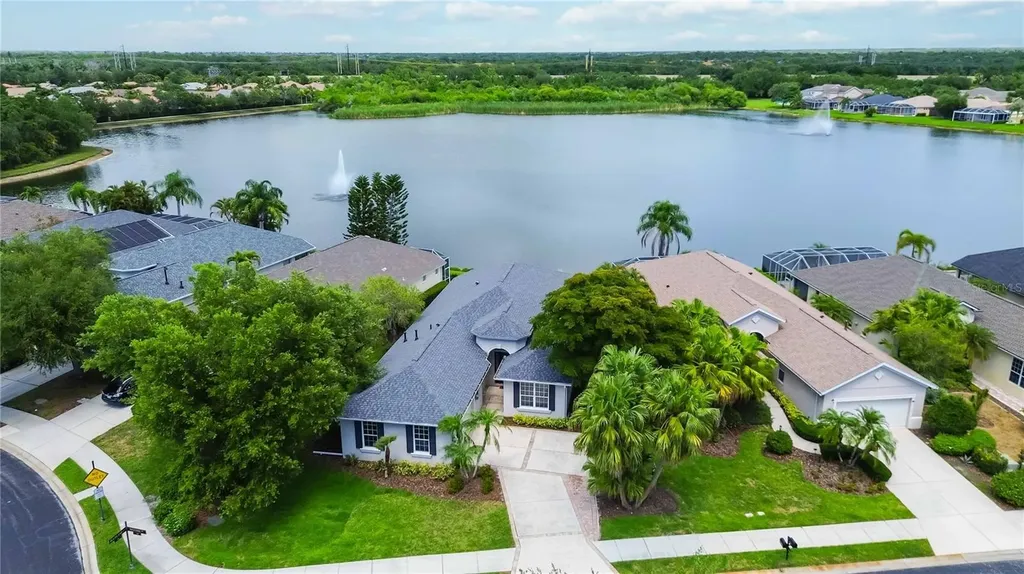 7407 Sea Island Lane Bradenton FL 34201