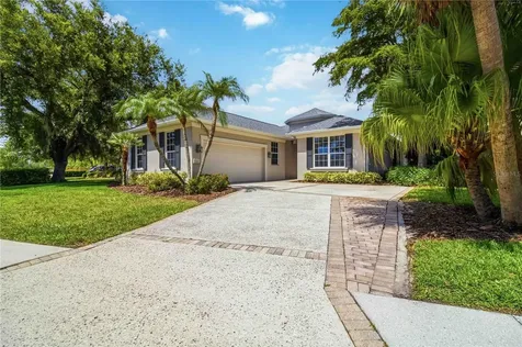 7407 Sea Island Lane Bradenton FL 34201