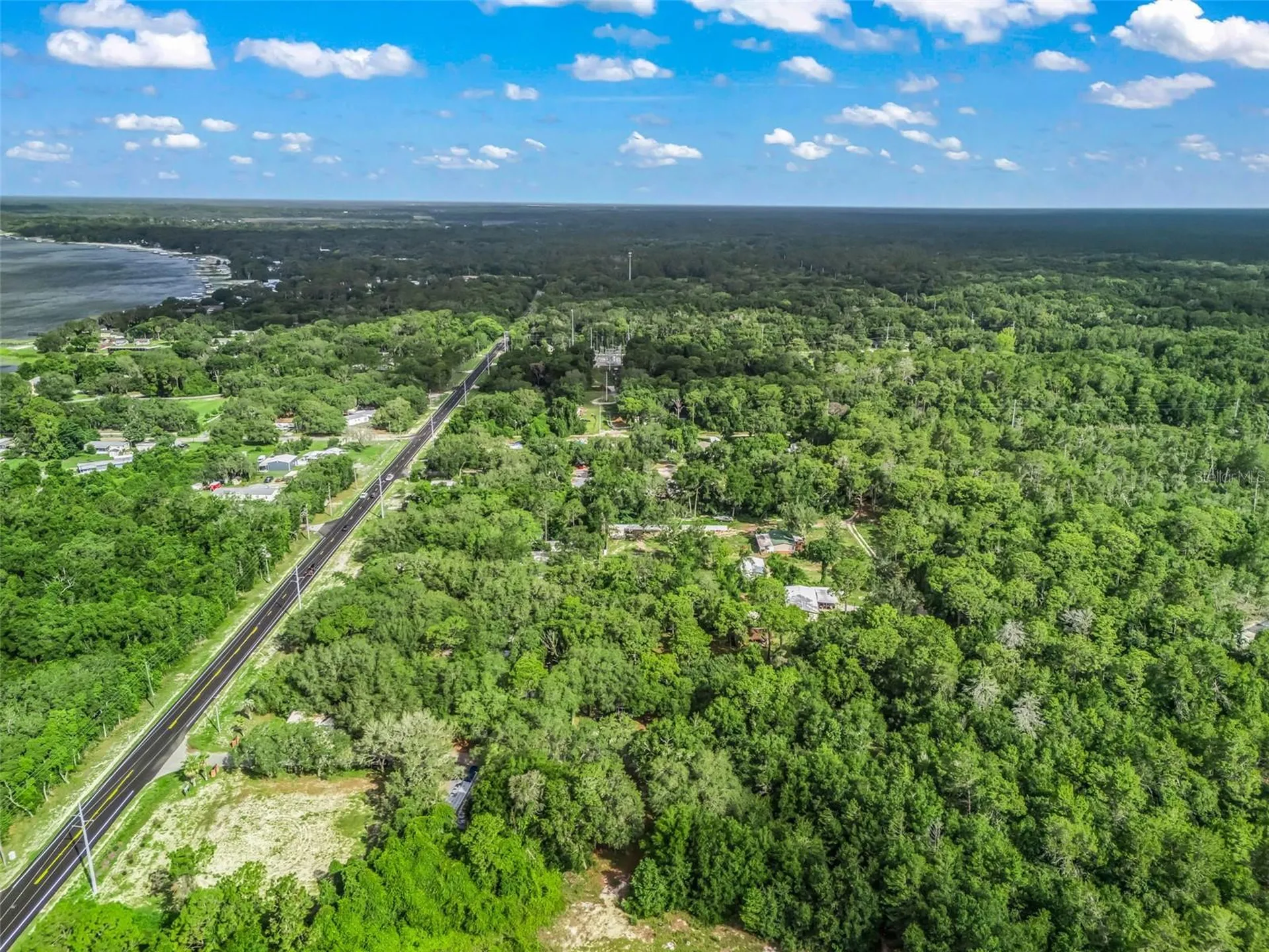 14455 E Highway 25 Ocklawaha FL 32179