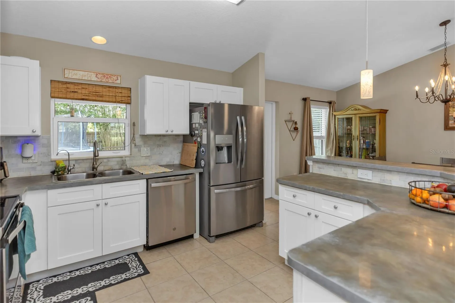 2111 E Parkton Drive Deltona FL 32725