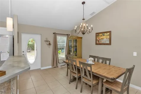2111 E Parkton Drive Deltona FL 32725