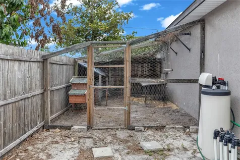 2111 E Parkton Drive Deltona FL 32725