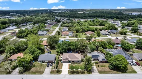 2111 E Parkton Drive Deltona FL 32725