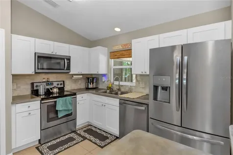 2111 E Parkton Drive Deltona FL 32725