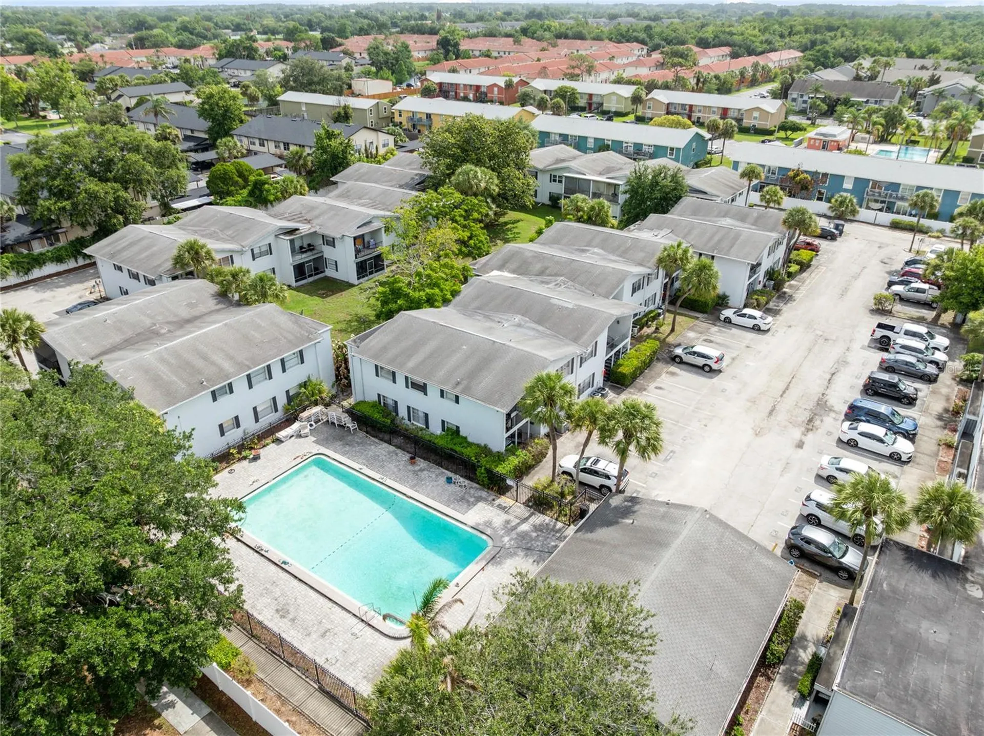 6075 Amberly Court Orlando FL 32822
