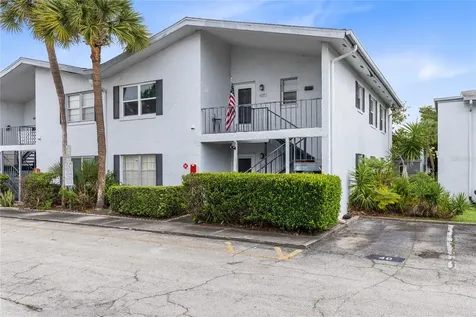 6075 Amberly Court Orlando FL 32822