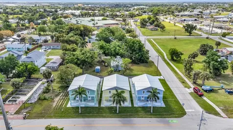 309 E Virginia Avenue Punta Gorda FL 33950