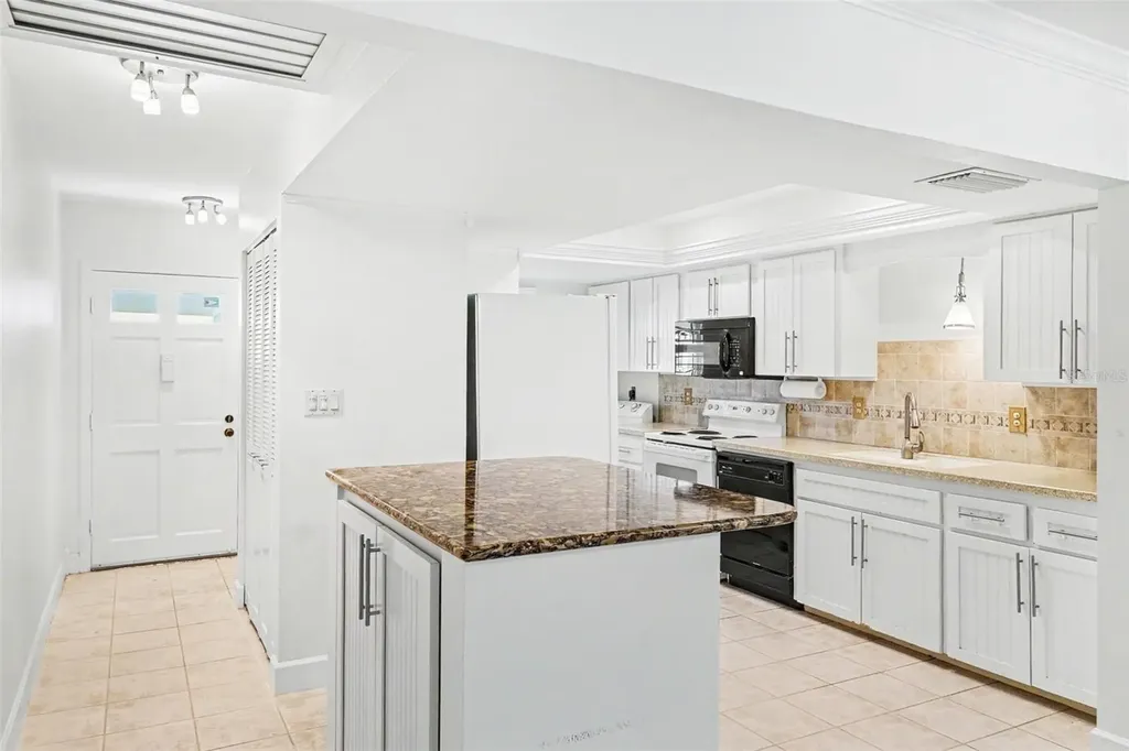 4414 Mount Vernon Drive Bradenton FL 34210
