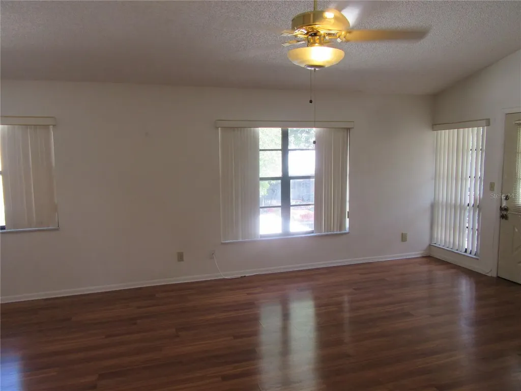 8423 Seminole Boulevard Seminole FL 33772