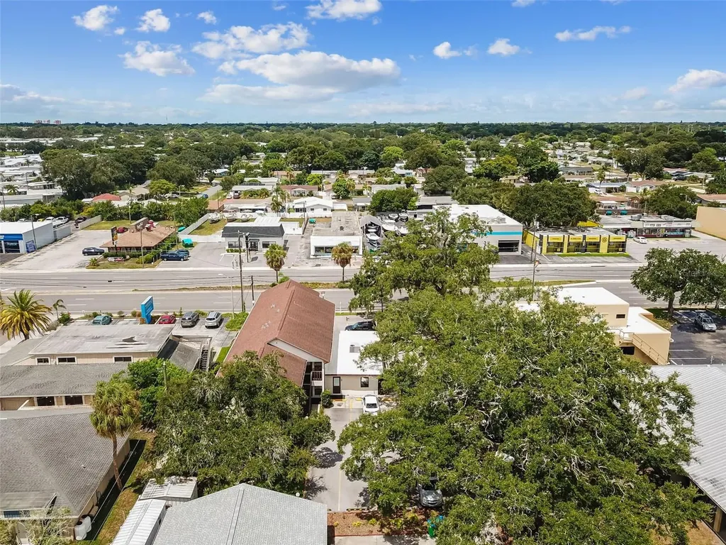8423 Seminole Boulevard Seminole FL 33772