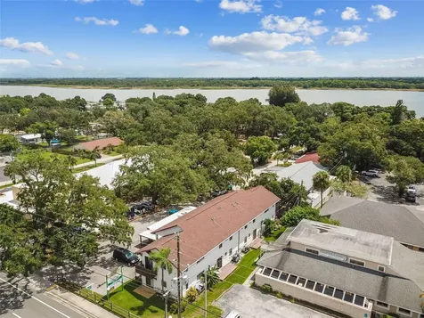 8423 Seminole Boulevard Seminole FL 33772