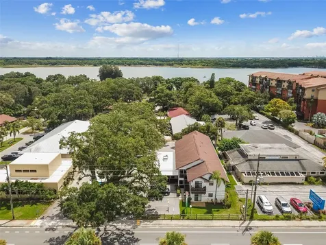 8423 Seminole Boulevard Seminole FL 33772
