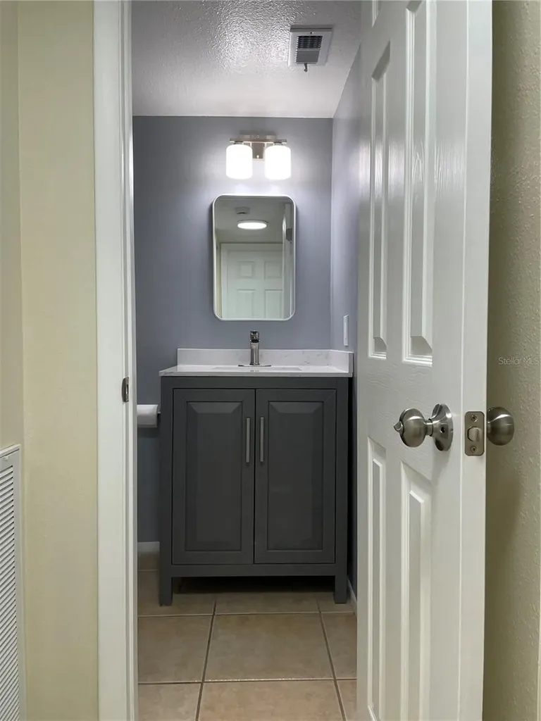 7640 92nd Street Seminole FL 33777