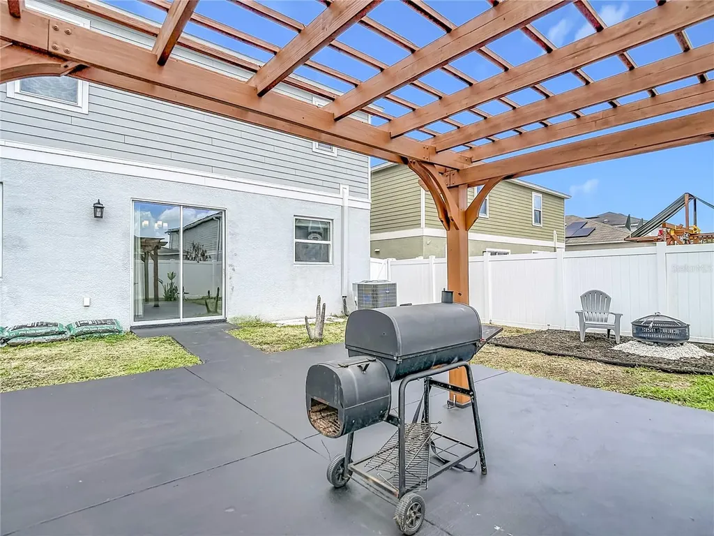 9127 Freedom Hill Drive Seffner FL 33584