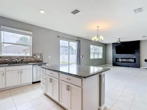 9127 Freedom Hill Drive Seffner FL 33584