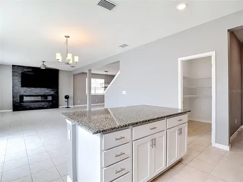 9127 Freedom Hill Drive Seffner FL 33584