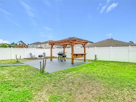 9127 Freedom Hill Drive Seffner FL 33584