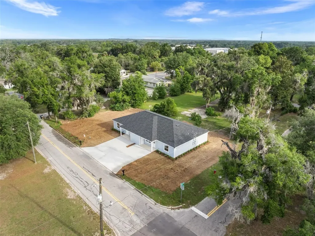 819 NE 10th Street Ocala FL 34470