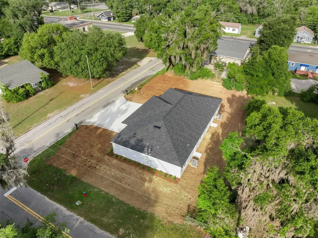 819 NE 10th Street Ocala FL 34470
