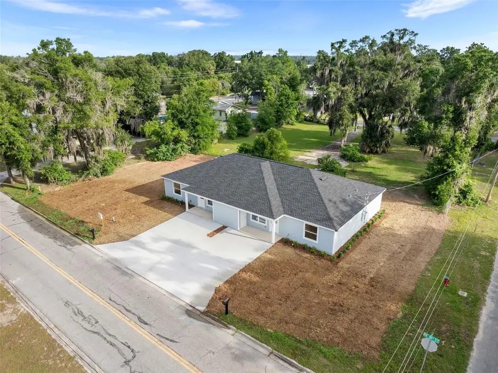 819 NE 10th Street Ocala FL 34470