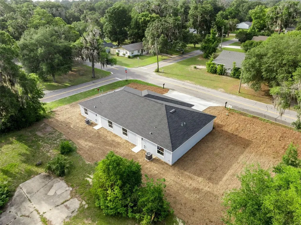 819 NE 10th Street Ocala FL 34470