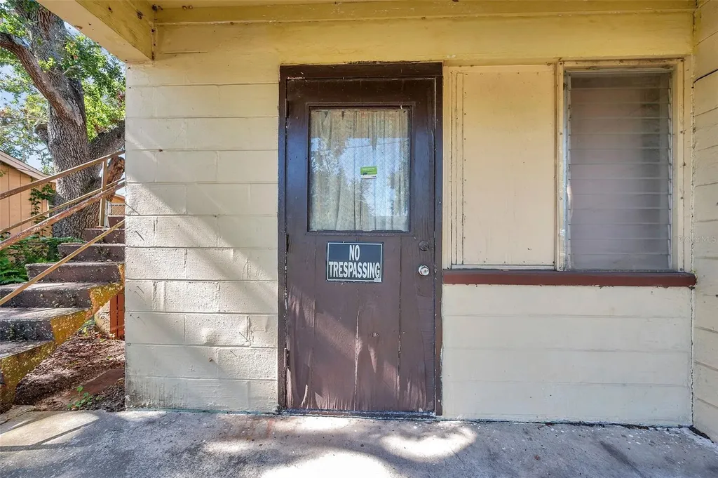 7180 50th Avenue N St Petersburg FL 33709