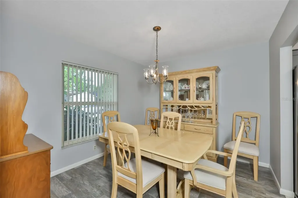 3718 Sand Pebble Drive Valrico FL 33596