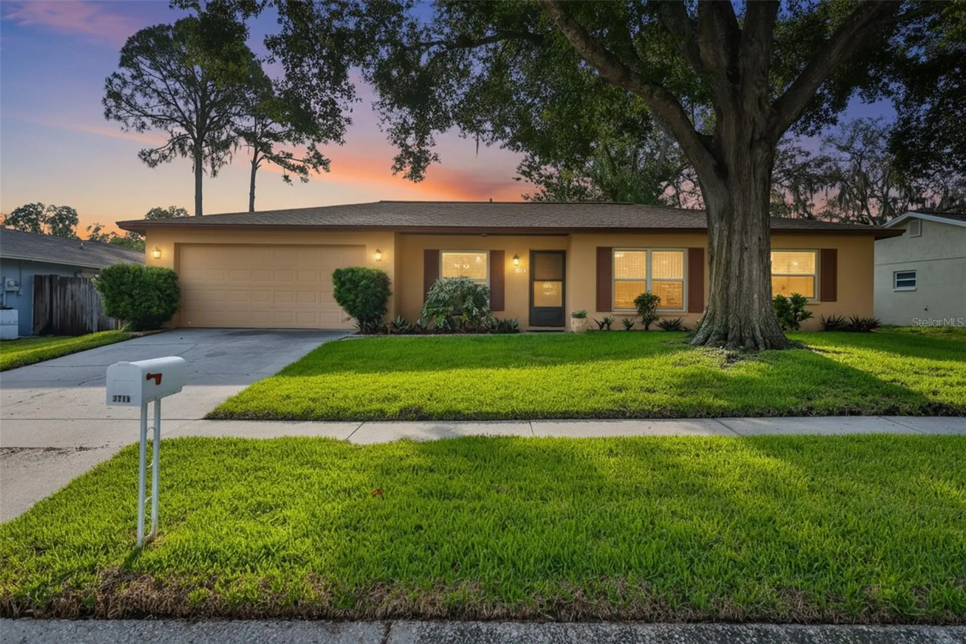 3718 Sand Pebble Drive Valrico FL 33596