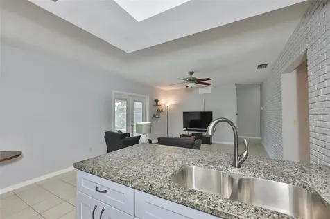 3718 Sand Pebble Drive Valrico FL 33596