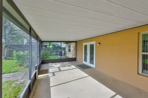 3718 Sand Pebble Drive Valrico FL 33596